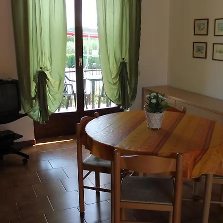 아파트 In Lazise/gardasee 26518 라찌제